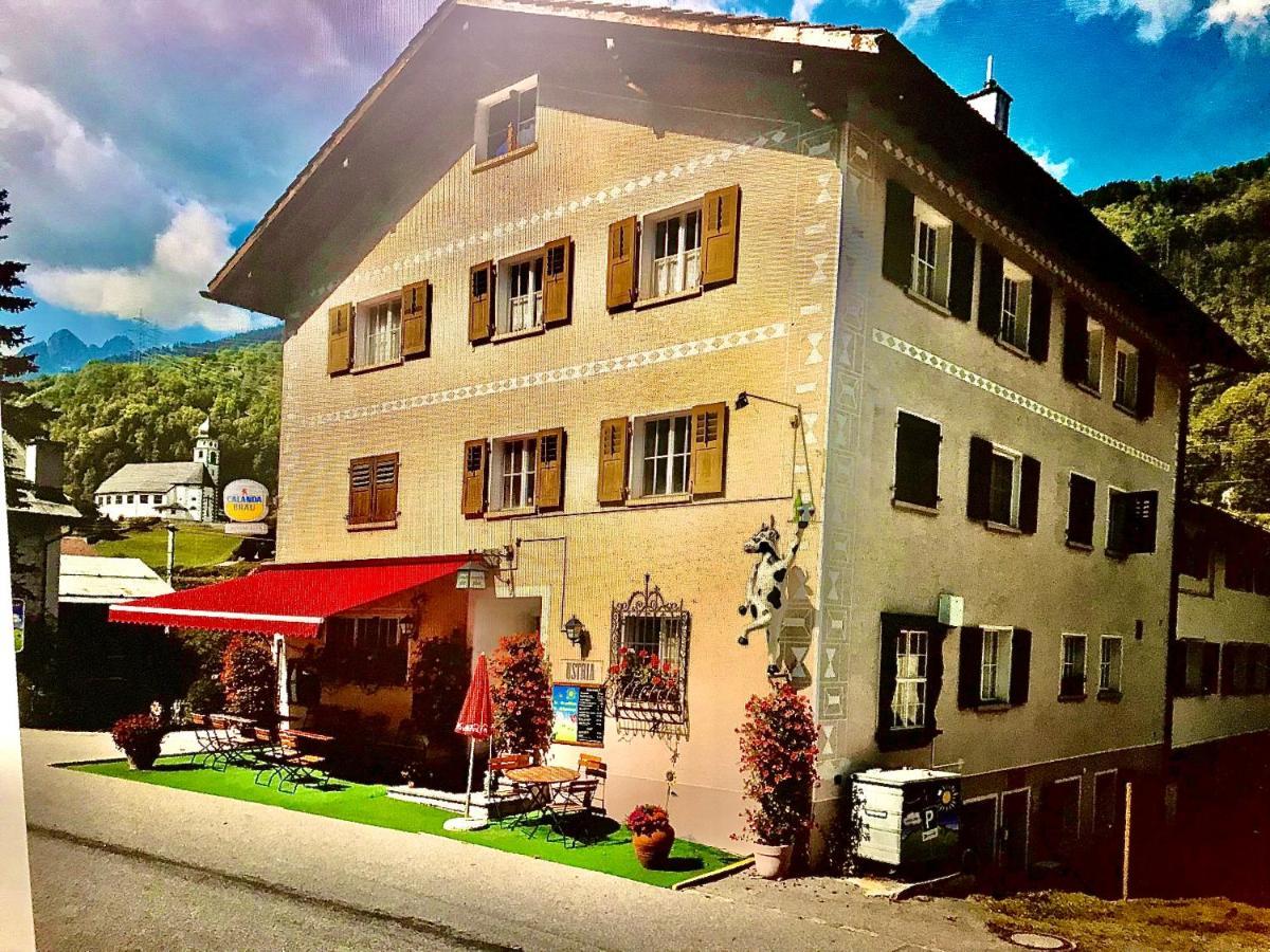 Ustria Crusch Alva Acomodação com café da manhã Tavanasa Exterior foto